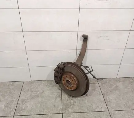 Mercedes-Benz ML W164 Front wheel hub spindle knuckle A1643302220 A1643301420