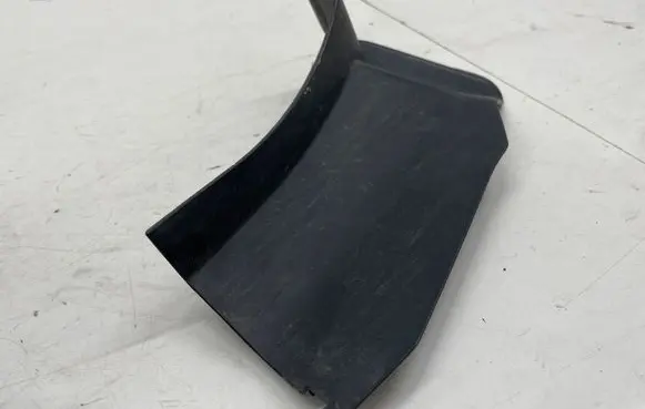 BMW 2 F45 Rear/tail light trim molding 7297408
