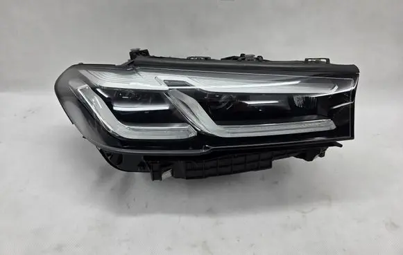 BMW 5 G30 G31 G38 Headlight/headlamp 9850582