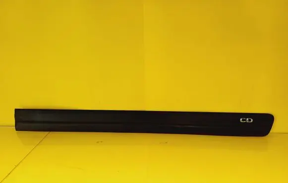 Opel Sintra Front door trim (molding) 10277785 10277787