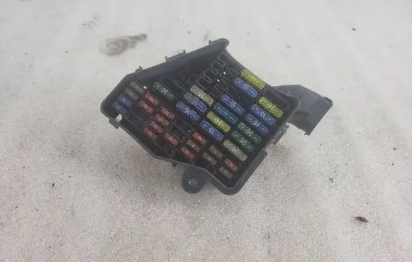 Audi A6 S6 C5 4B Fuse box set 8D1941824