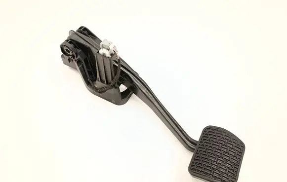 Mercedes-Benz A W176 Brake pedal A2462900400 A2462900800 A2462920208