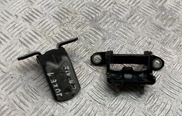 Rear door hinge set