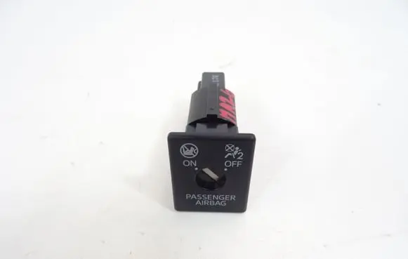 Mazda 6 Passenger airbag on/off switch 