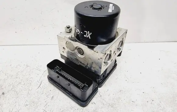 Volvo XC60 ABS Pump 31423348 31423350