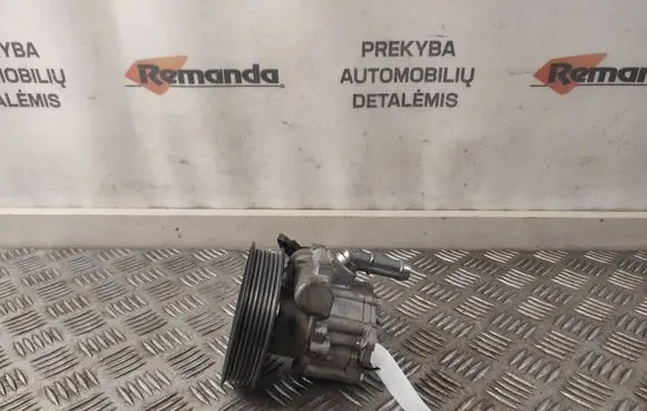 Volkswagen Sharan Power steering pump 