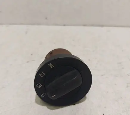 BMW 5 E39 Fog light switch 8363684
