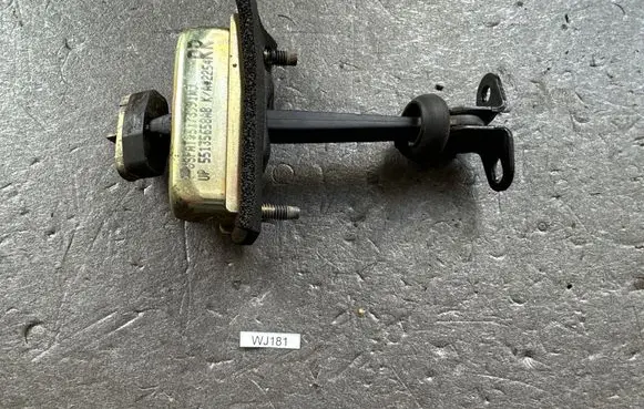 Jeep Grand Cherokee (WJ) Rear door check strap stopper 55135658AB