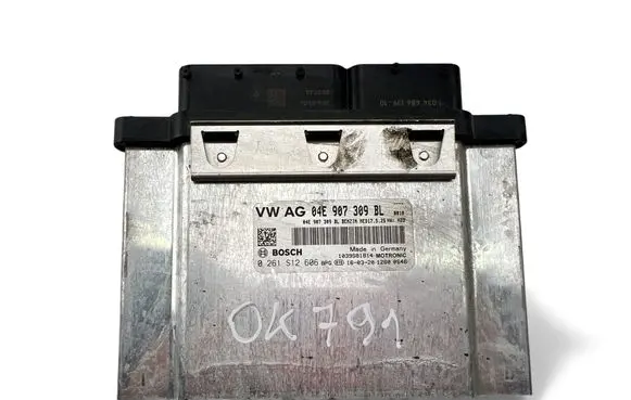 Volkswagen Golf VII Engine control unit/module ECU 04E907309BL 0261S12606