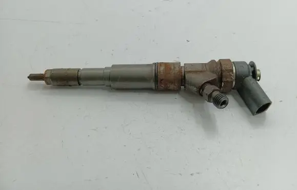 BMW 5 E60 E61 Fuel injector 7794652 445110212 48706