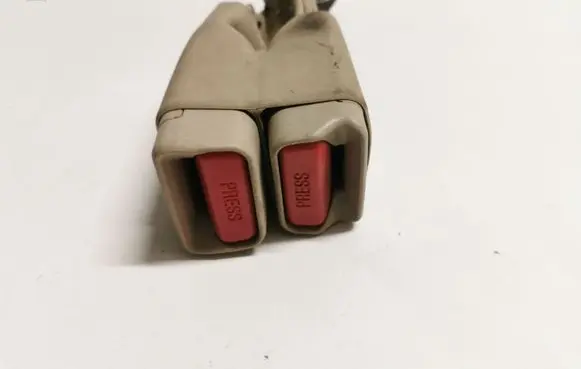 Subaru Outback (BS) Rear seatbelt buckle 2477812