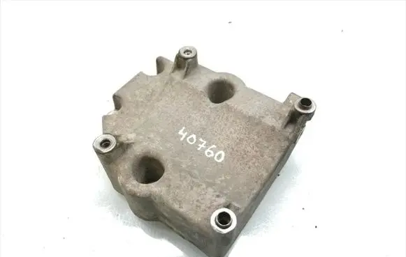 BMW 7 E38 A/C compressor mount bracket 1741096
