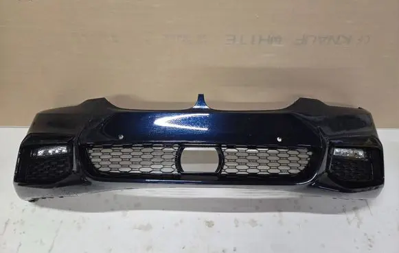 BMW 5 G30 G31 Front bumper 8070202 CARB0NSCHWARZ