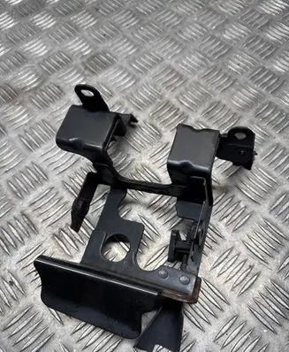 Nissan X-Trail T32 Distronic sensor bracket 021271015029
