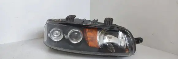 Fiat Punto (188) Headlight/headlamp 89100956
