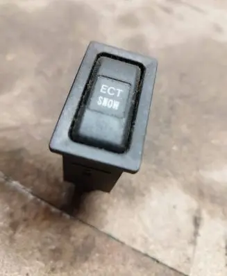 Traction control (ASR) switch