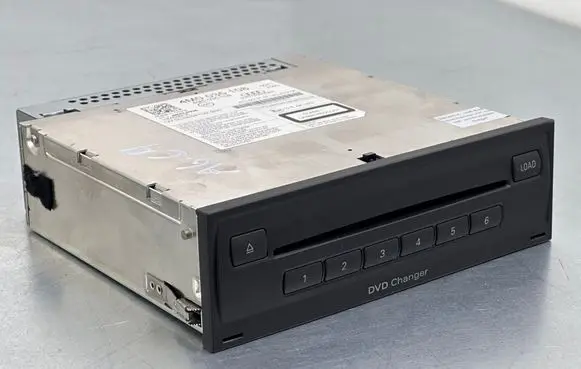 Audi A6 S6 C7 4G CD/DVD changer 4M0035108