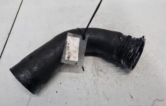 Intercooler hose/pipe