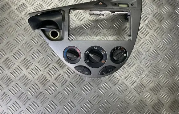 Ford Focus Climate control unit 98ABA047A04AGW 98AB15000CCW 98AB18C419