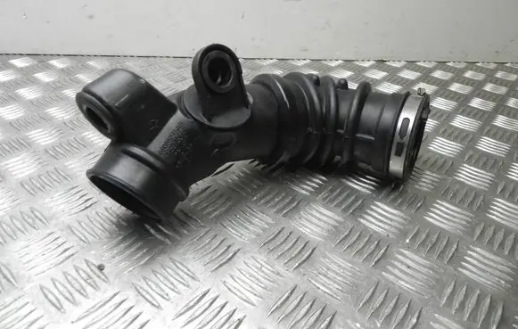 Jeep Grand Cherokee Air intake hose/pipe 68088275AB VD19924