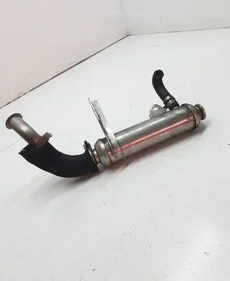 Opel Zafira B EGR valve cooler 55203716