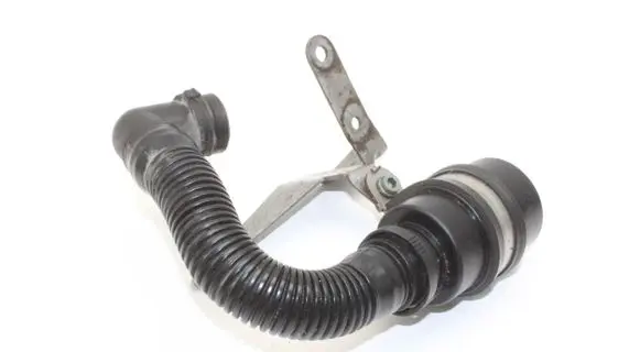 Audi TT TTS Mk2 Air intake duct part 7M3131351