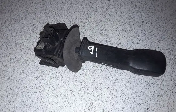 BMW 5 E39 Indicator stalk 8352014