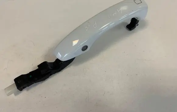Audi Q7 4M Front door exterior handle 4H0837205