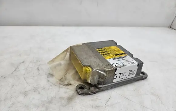 Toyota Auris 150 Airbag control unit/module 8917002560