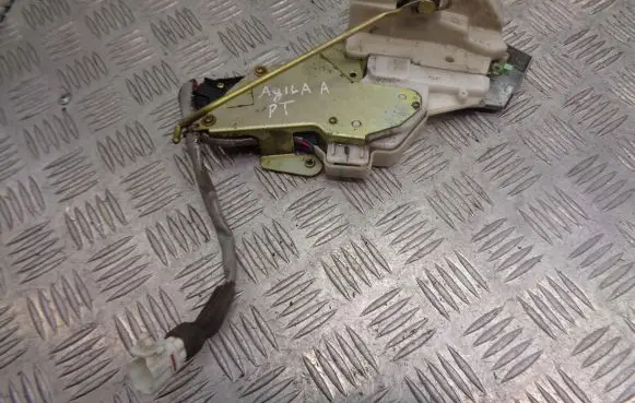 Opel Agila A Rear door lock