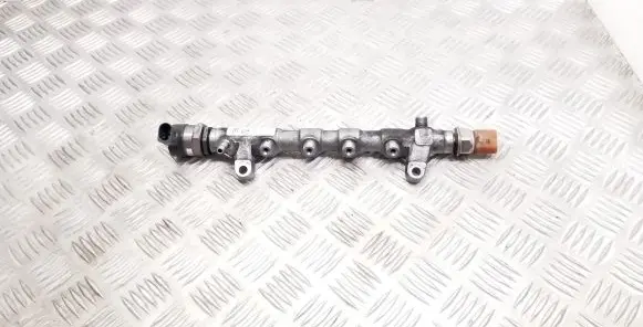 Skoda Yeti (5L) Fuel pressure regulator 03L130089J 03L906051 057130764AB
