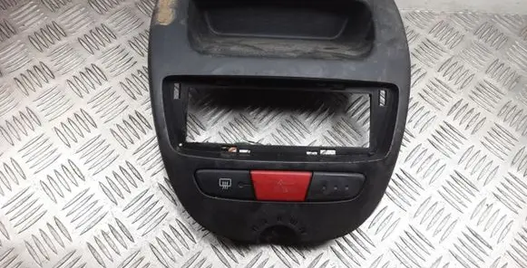 Peugeot 107 Dashboard center trim panel 554050H010 160900008001