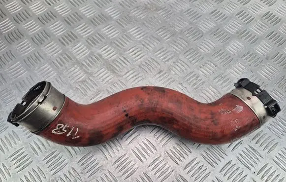 Mercedes-Benz C W204 Intercooler hose/pipe A2125280882