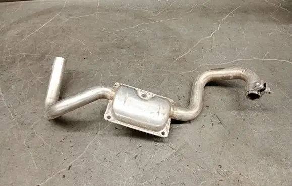Volkswagen Transporter - Caravelle T5 Webasto auxiliary heater silencer 