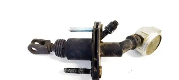 Opel Zafira B Clutch master cylinder 