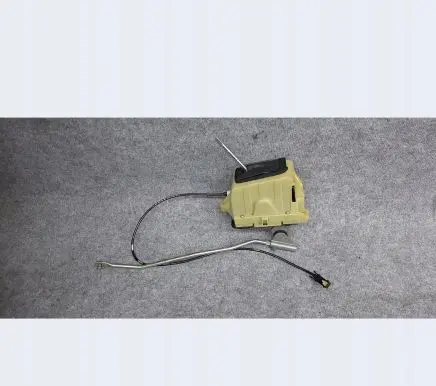 Mercedes-Benz C W204 Gear shifter/selector A2042677524