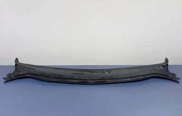 Toyota Avensis T250 Wiper trim 55782-05030