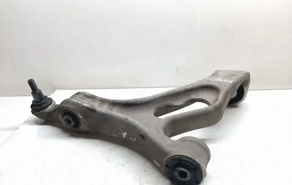 Front lower control arm/wishbone