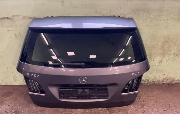 Mercedes-Benz B W246 W242 Tailgate/trunk/boot lid