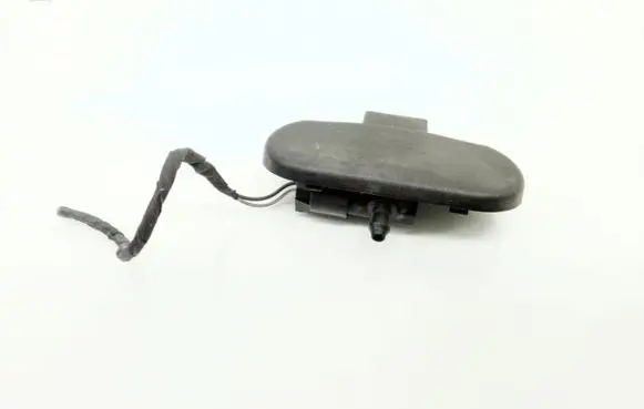 Audi A4 S4 B8 8K Windshield washer spray nozzle 8T0955988 8E0973202