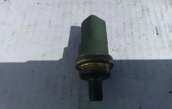 Volkswagen Bora Coolant temperature sensor 059919501