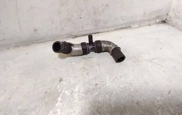 Land Rover Range Rover Evoque L538 Engine coolant pipe/hose CK1320759