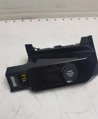 Renault Austral Other dashboard part 682106773R 682108773R