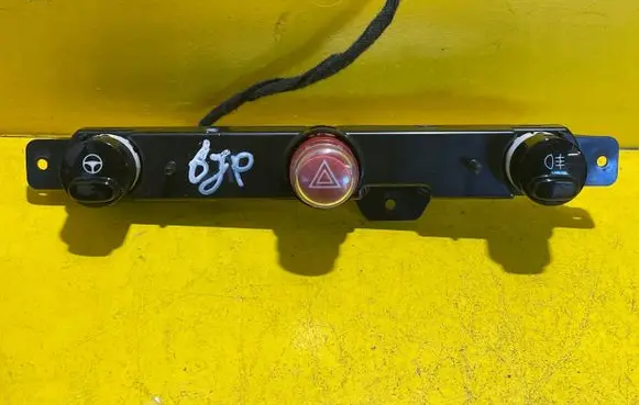 Fiat 500 Hazard light switch 735451107