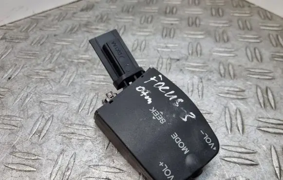 Ford Focus Multifunctional control switch/knob 3M5T14K147AD