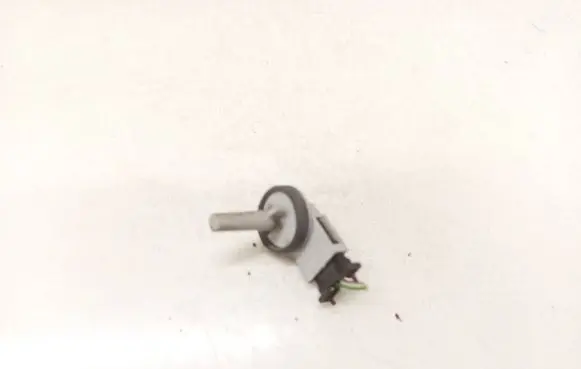 Audi A6 S6 C6 4F Interior temperature sensor 1J0907543A