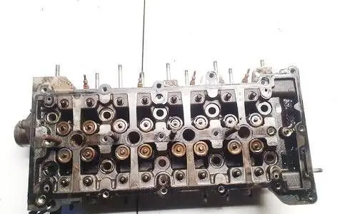 Opel Astra J Engine head 55565668 74837