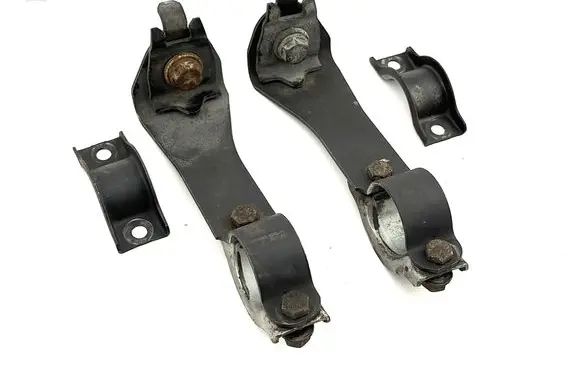 Mercedes-Benz SL R129 Sway bar bush bracket, front A1293230026 1293230026