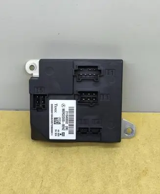Mercedes-Benz CLS C219 Comfort/convenience module 2115453532