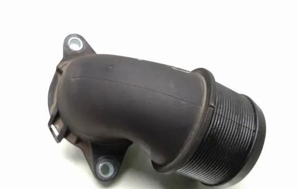 Opel Zafira B Intercooler hose/pipe 13223399